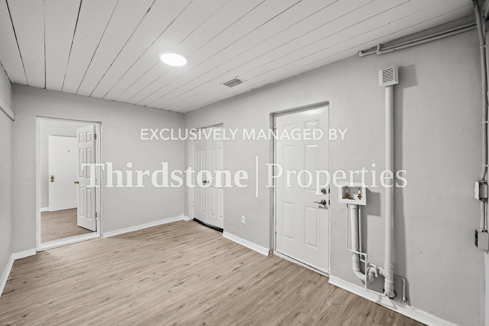 Building Photo - 5204 Astral St