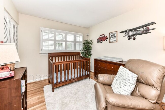 Building Photo - 7807 Suffolk Ct