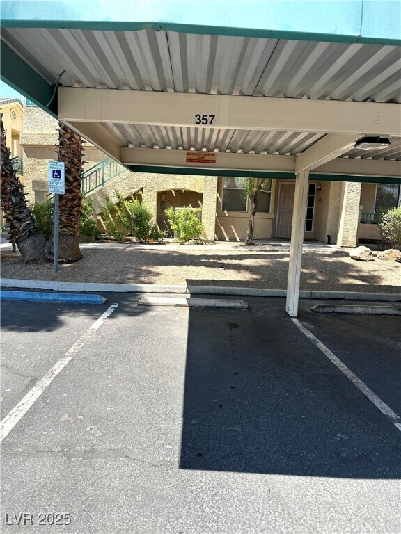 Building Photo - 5155 Tropicana Ave