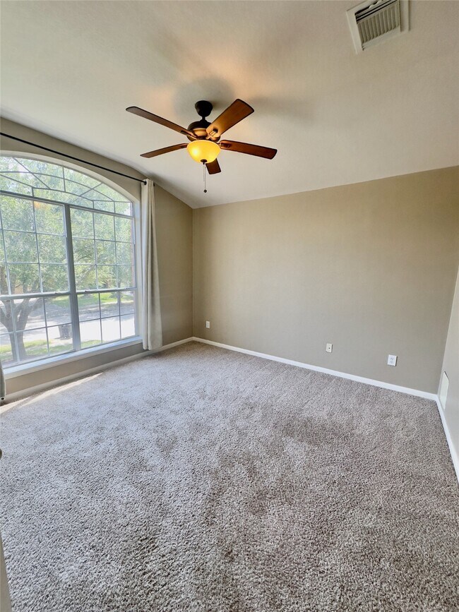 Building Photo - 2515 Braley Park Ln