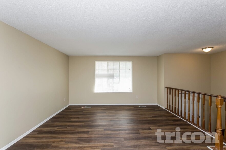 Building Photo - 3205 Winchelsea Dr