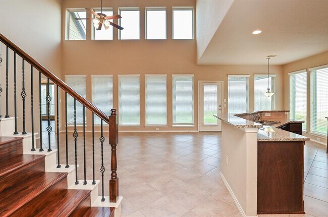 Building Photo - 11535 Elizabeth Brook Dr