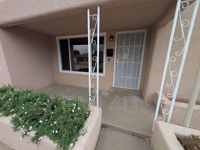 Building Photo - 9619 Arvada Ave NE