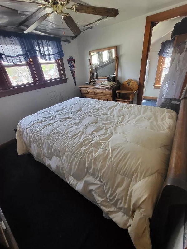 Building Photo - 200 N Sycamore Ave