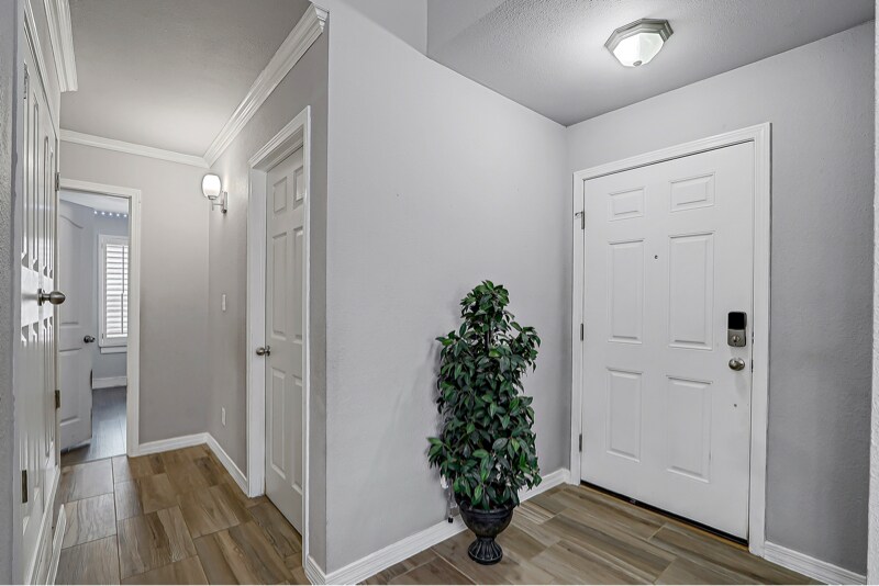 Building Photo - 14049 Jason Crandall Dr