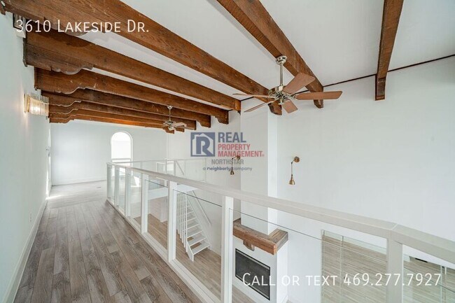 Building Photo - 3610 Lakeside Dr