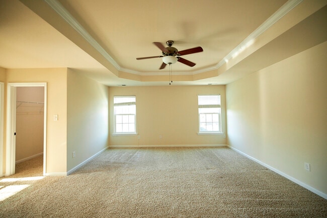 Building Photo - 12300 Rotunda Ln, Chesterfield, VA 23836