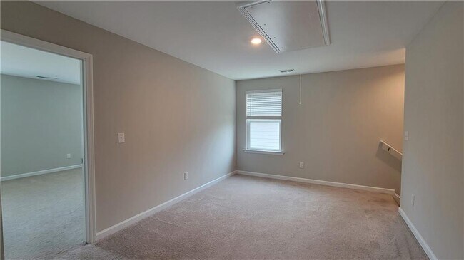 Building Photo - 17 Wynn Wy