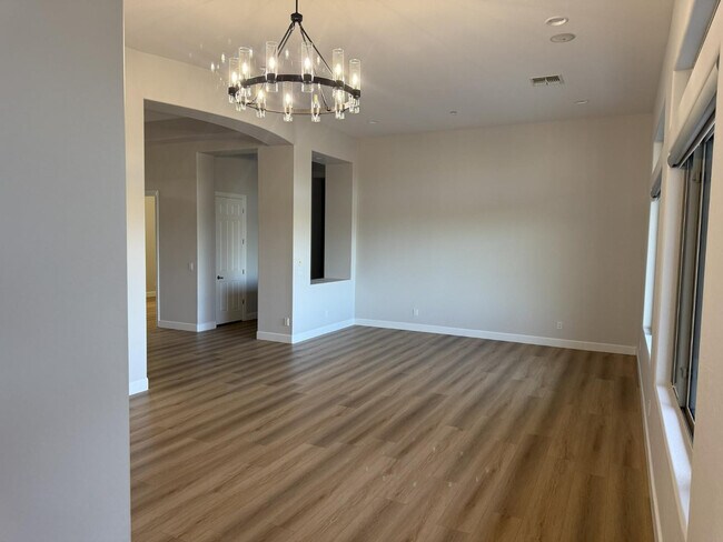 Building Photo - 42107 N Mountain Cove Dr