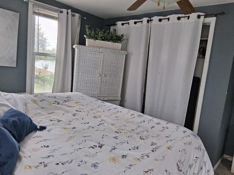 Front Bedroom2 - 53 Edgewater ave