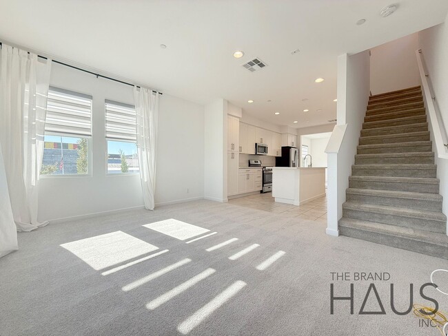 Building Photo - Modern Farmhouse-Style 2Bed 2.5Bath Twenty8 Walk Gated Community