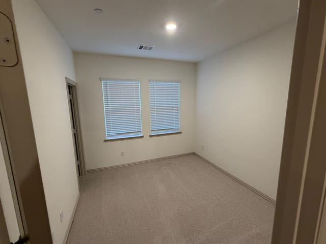 Building Photo - 1030 Bristleleaf Wy