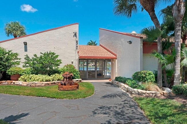 Building Photo - 5119 Minto Rd