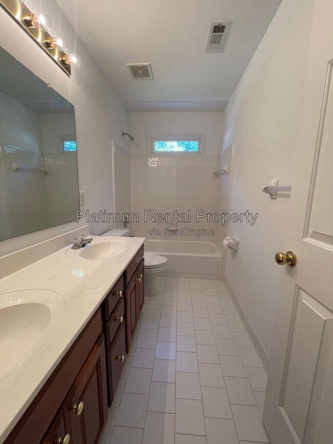 Building Photo - 720 Treadstone Ct