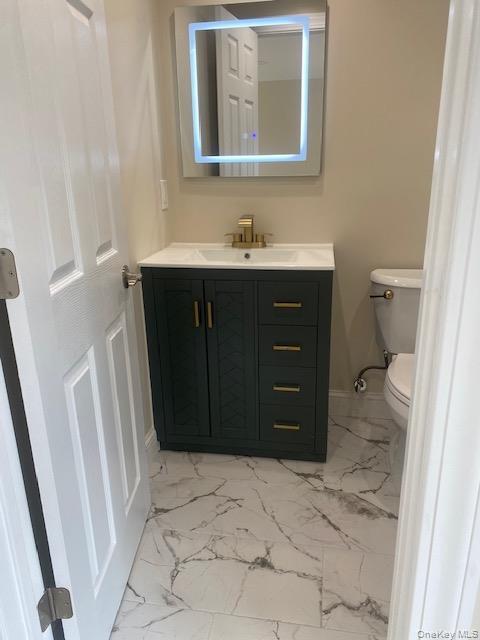 Building Photo - 282 S Washington St