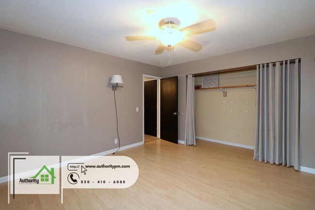 Building Photo - 1232 Hawthorne Ave