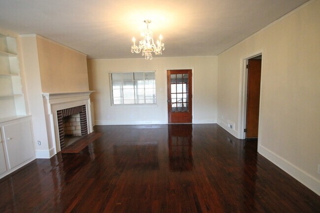 Building Photo - 2845 Blaney Rd