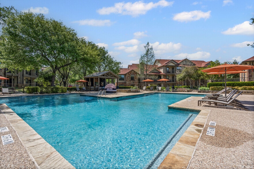 Primary Photo - Estates at Team Ranch