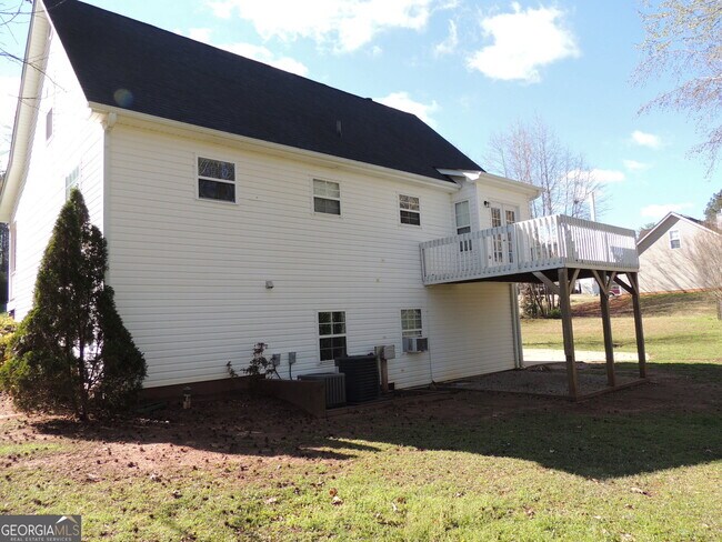 Building Photo - 70 Vinny's Terrace