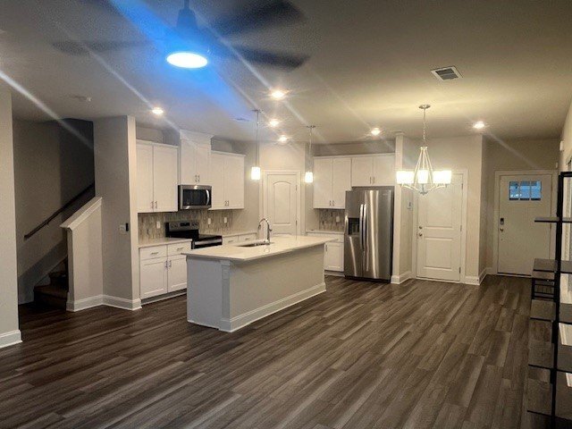 Building Photo - West End Station Townhome!