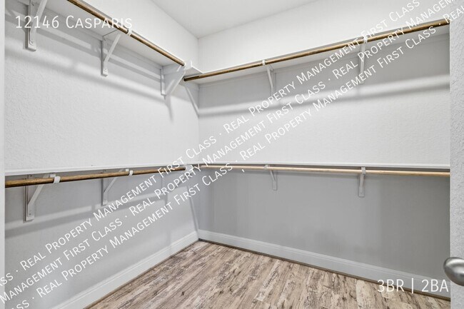 Building Photo - 12146 Casparis-