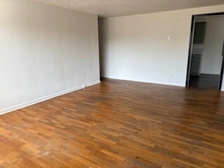Building Photo - 2285 Oakway Terrace