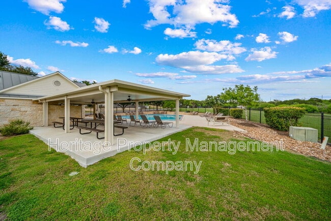 Building Photo - 9523 Bent Tree Holw