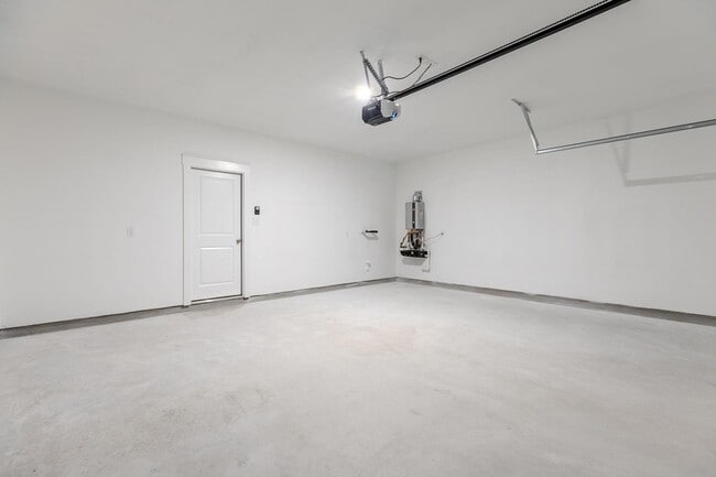 Building Photo - 108 Hartson Dr