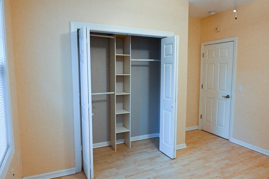 2nd bedroom closet - 330 Demain Ave