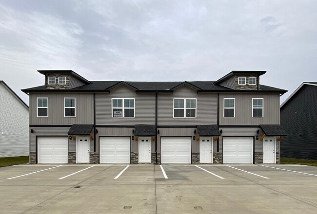Primary Photo - 1027 Glenkirk Dr
