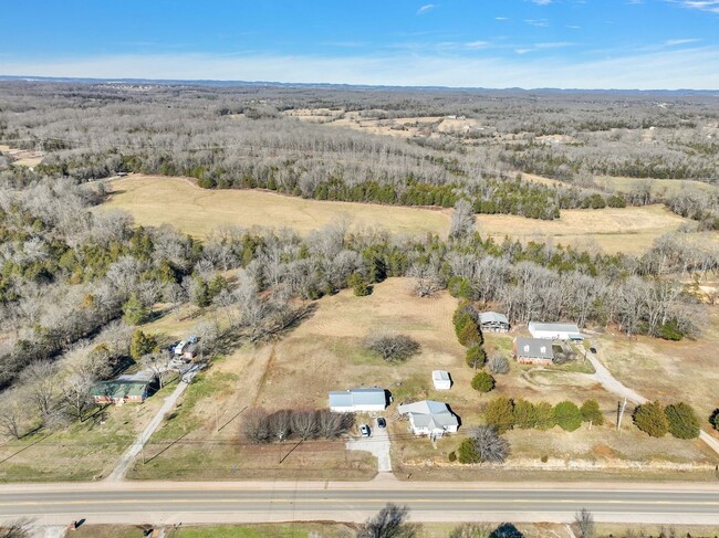 Building Photo - Stunner of Bear Creek