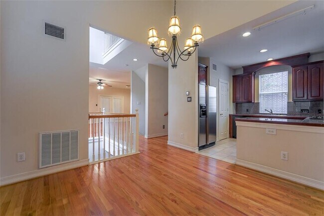 Building Photo - 2623 Colby St