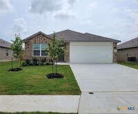 Building Photo - 609 Great Plains