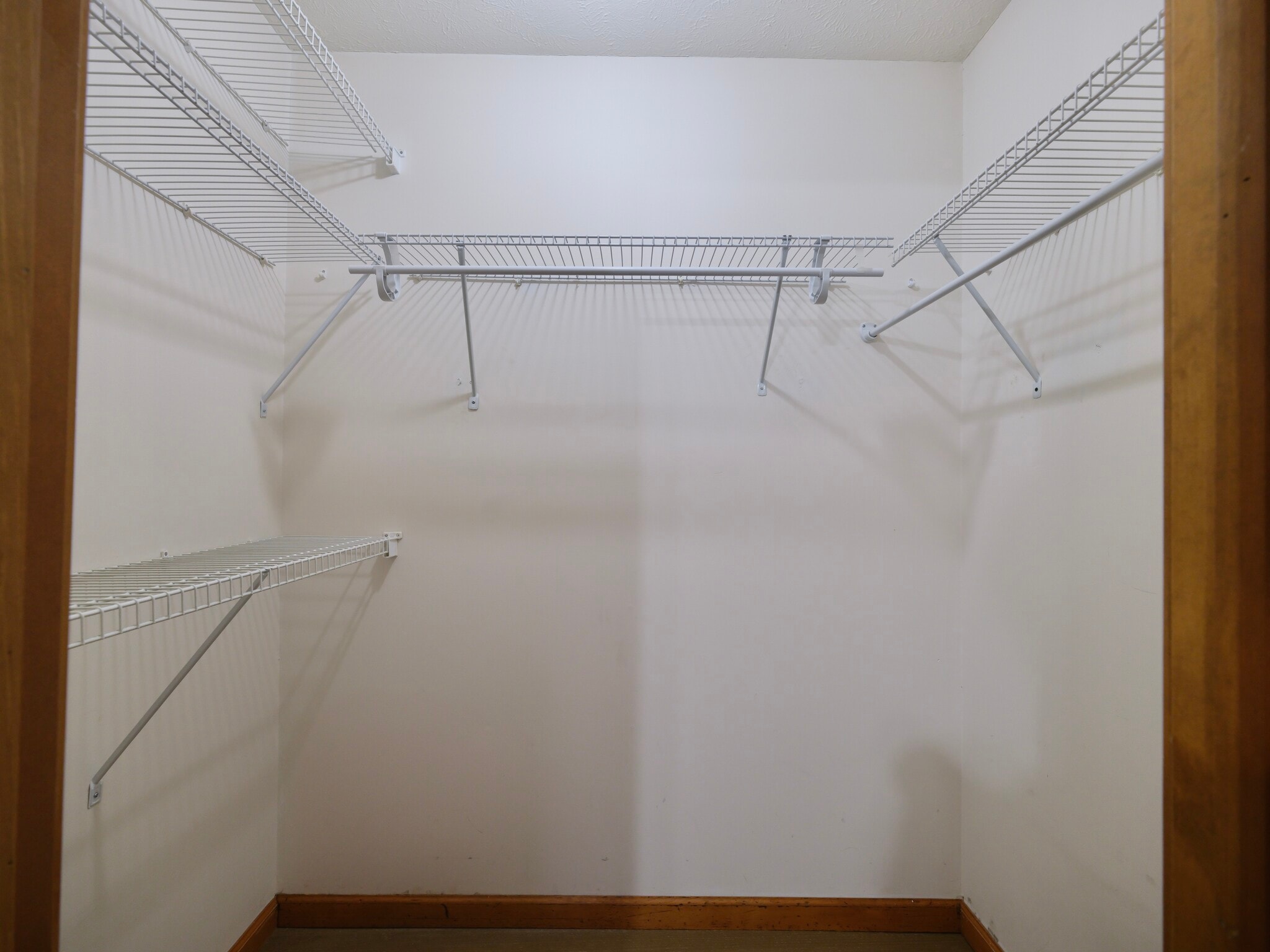 Building Photo - 2614 Findley Dr