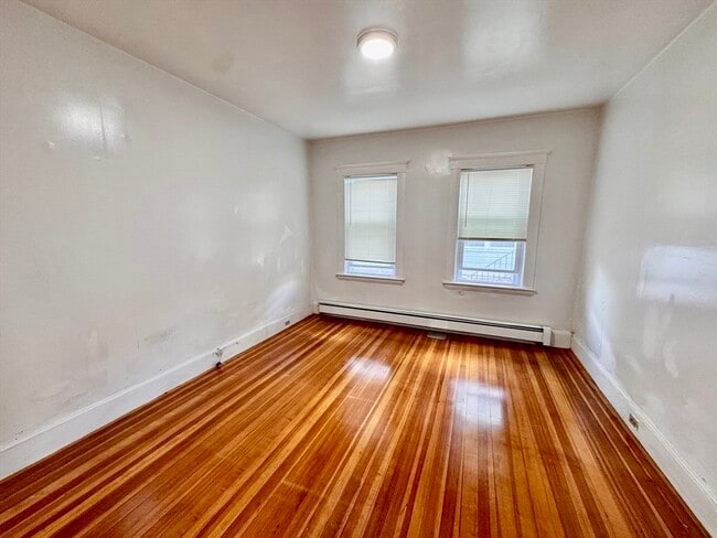 Building Photo - 77-79 N Central Ave