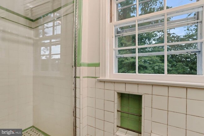 Building Photo - 3273 Worthington St NW