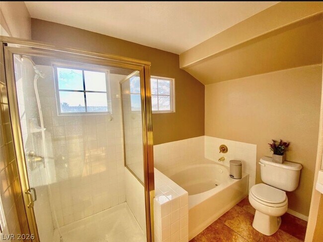 Building Photo - 7237 Tealwood St