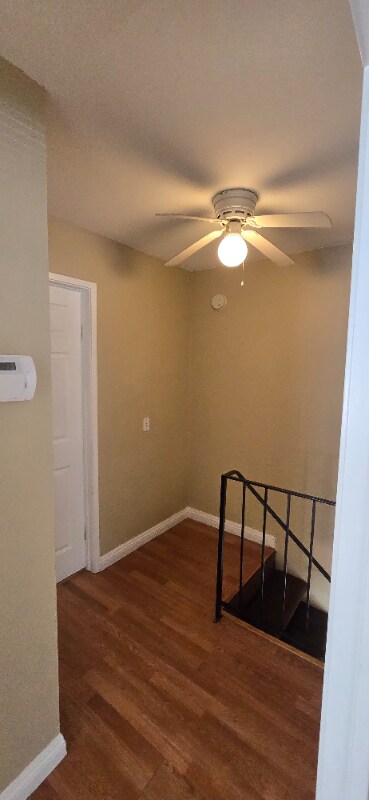 Building Photo - 3446 Rainbow Ln