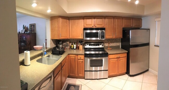 Building Photo - 3015 Kirkland Rd NE