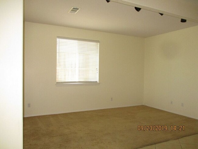 Building Photo - 31419 Orchard Ln