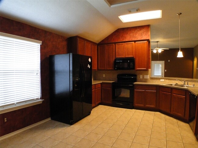 Building Photo - 5414 Trammel Dr