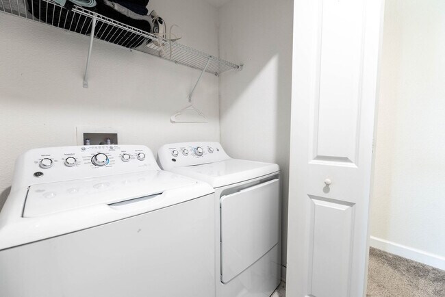 Building Photo - 206 Ocean Course Ave