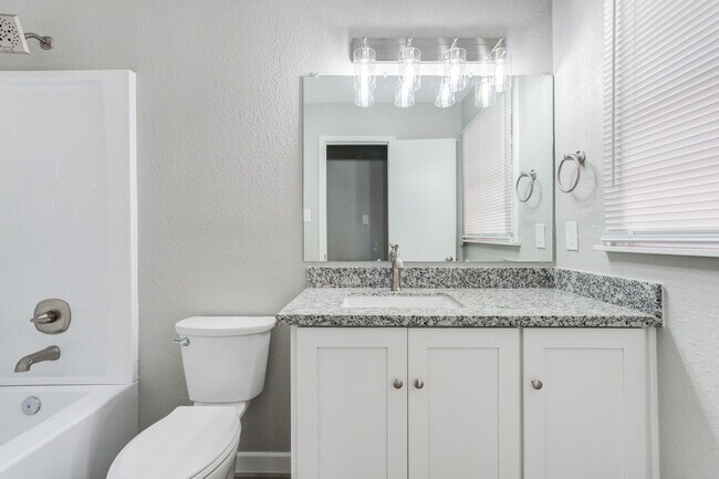 Building Photo - 4916 46th St