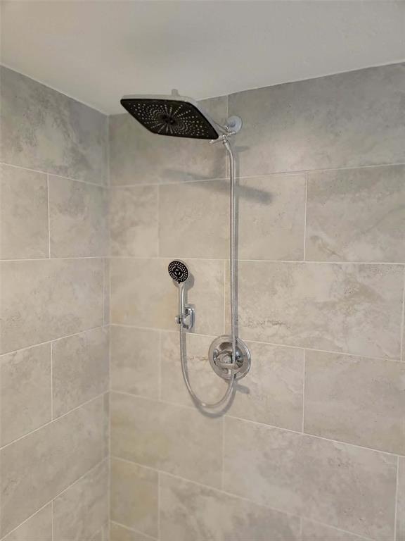Building Photo - 4021 Eagle Nest Dr