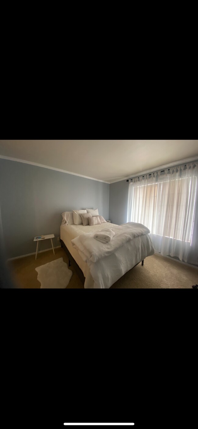 Master Bedroom - 2100 Jetty Rock Dr