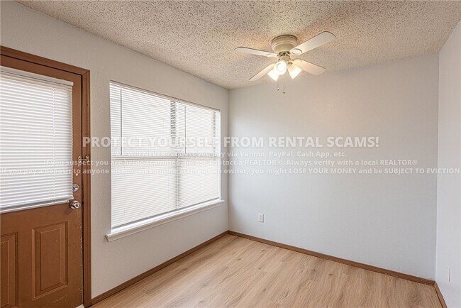 Building Photo - 1684 N Dawn Dr