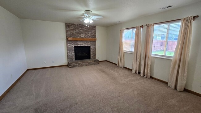 Building Photo - 7238 Banberry Dr