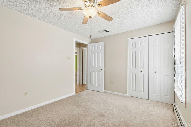 Building Photo - 21 Foreston Cir