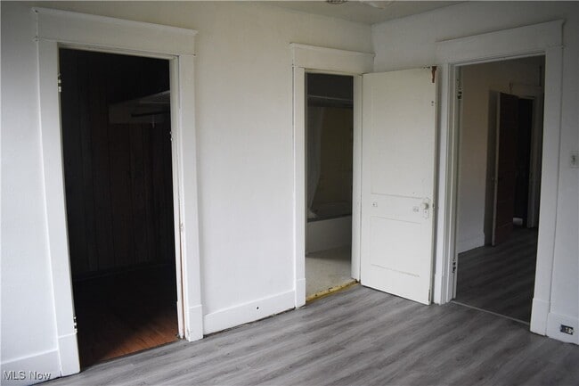 Building Photo - 616 Pine St