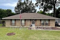 Building Photo - 4411 Wares Ferry Rd